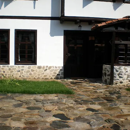 ヴィラ старият град